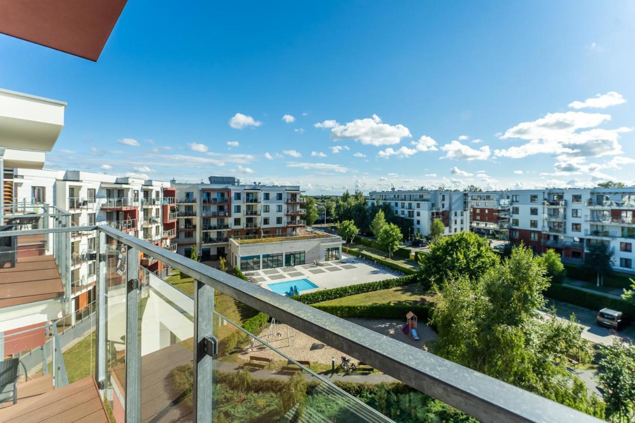 Przystan Kolo Brzegu Apartment Kolobrzeg Exterior photo